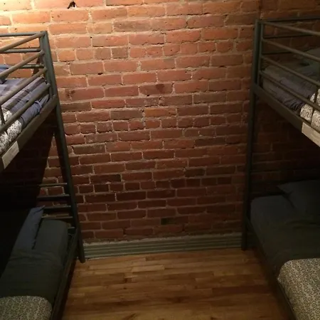 Auberge Pvt Hostel-3